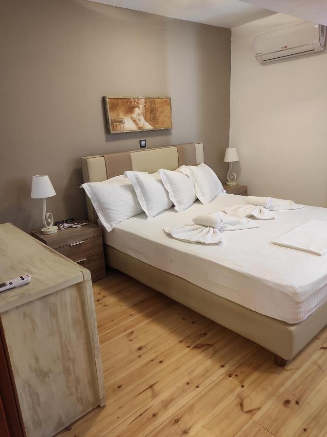 Astradeni Luxury Apartments Kratir Paloi ภายนอก รูปภาพ